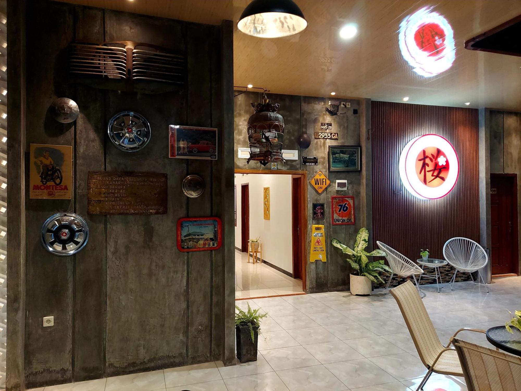 Urbanview Hotel Sakura Kampung Inggris Pare By Reddoorz Eksteriør bilde